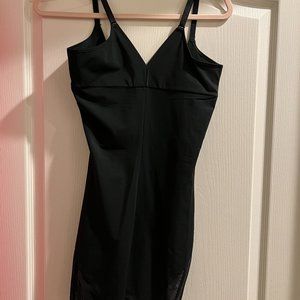 Black shaper slip